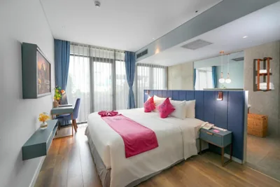 Suite with Balcony — HOME Hotel