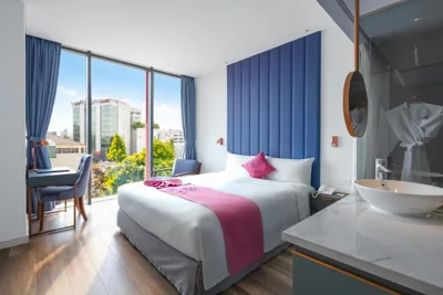 Superior Queen Room — HOME Hotel